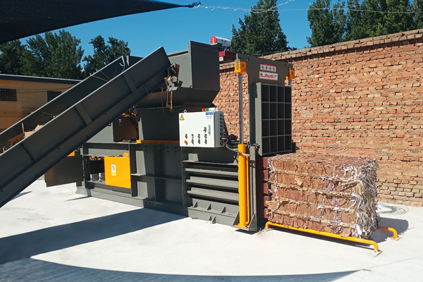 半自動液壓打包機